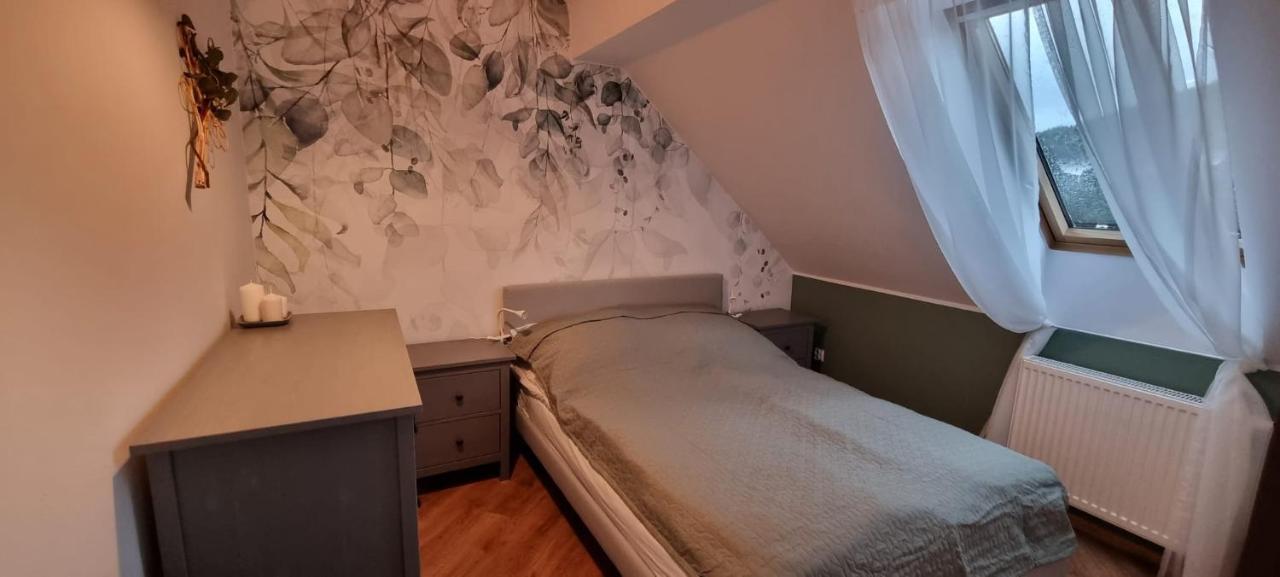 Apartament W Centrum - Nasze Poddasze Ustrzyki Dolne Exterior photo